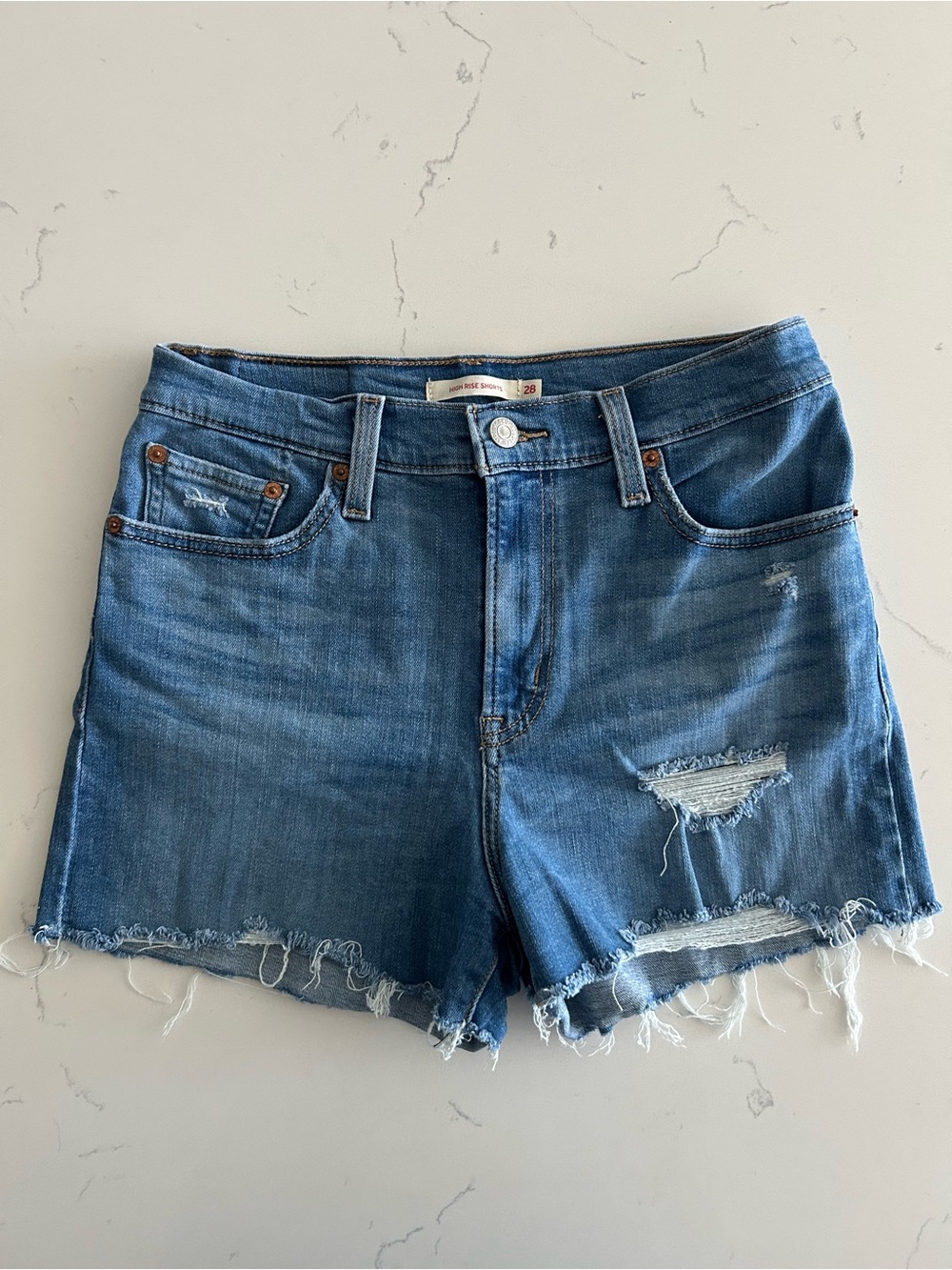 levi's high rise shorts